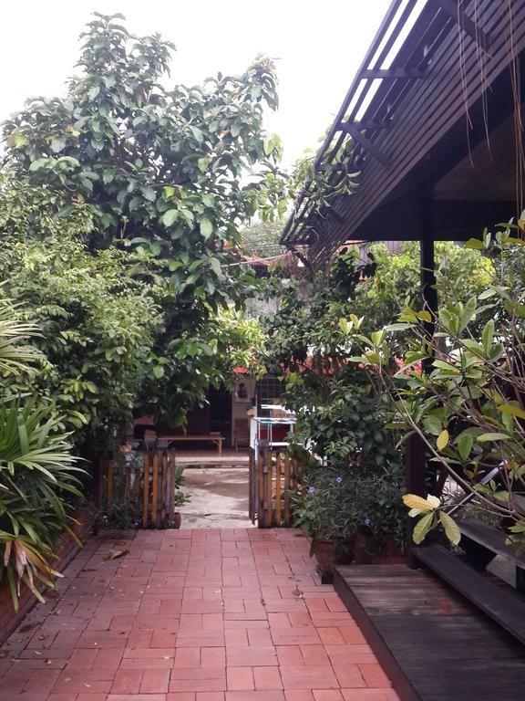 Baan Kong Homestay Аюттхая Екстер'єр фото